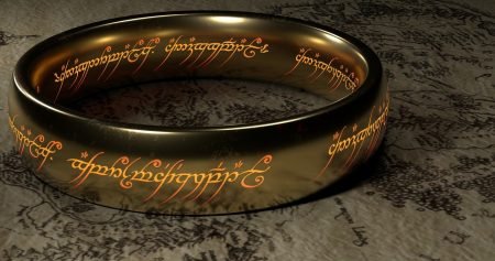 THE RINGS OF POWER: AMAZON launches its new Tolkien empire.