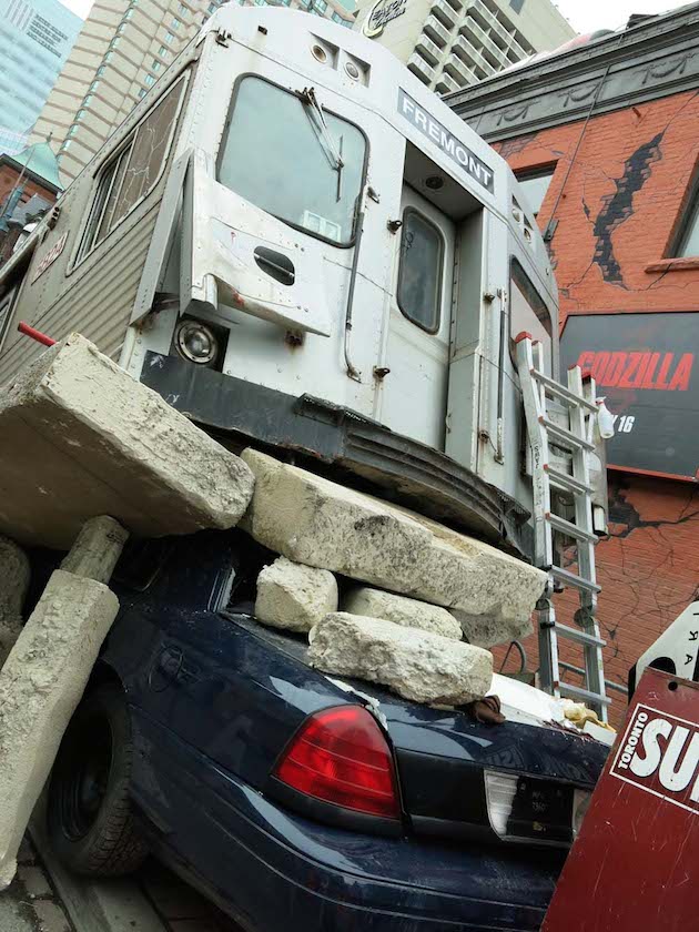 Godzilla starring Aaron Taylor-Johnson, Elizabeth Olsen, Bryan Cranston takes over a Toronto street