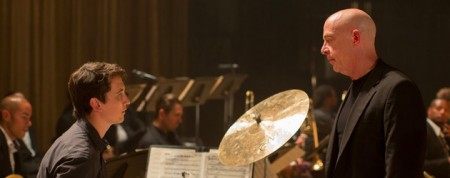 whiplash-miles-teller-jk-simmons-movie-review-450x178.jpg